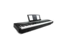 Yamaha P-45 mit Notenpult