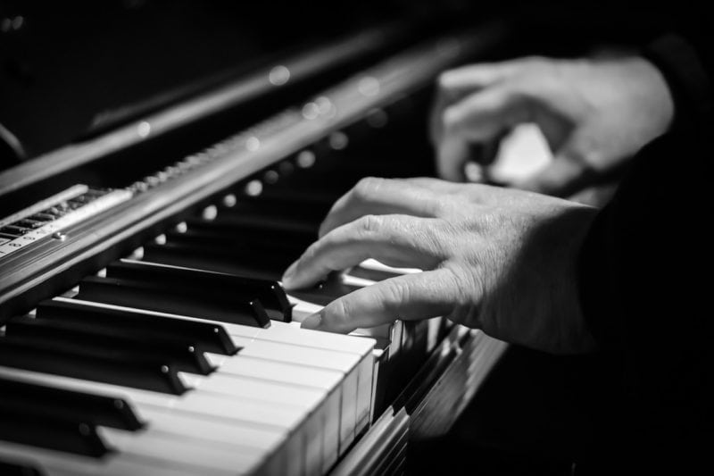 Klavierspielen im Alter