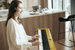 Casio PX-S7000 beim Spielen