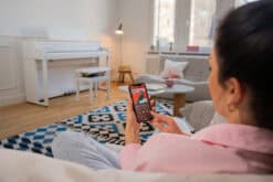 Kawai CA501 Weiss im Raum