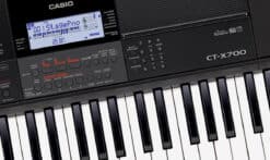 Casio CT-X700 Close