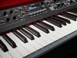 Nord Grand 2 Tastatur